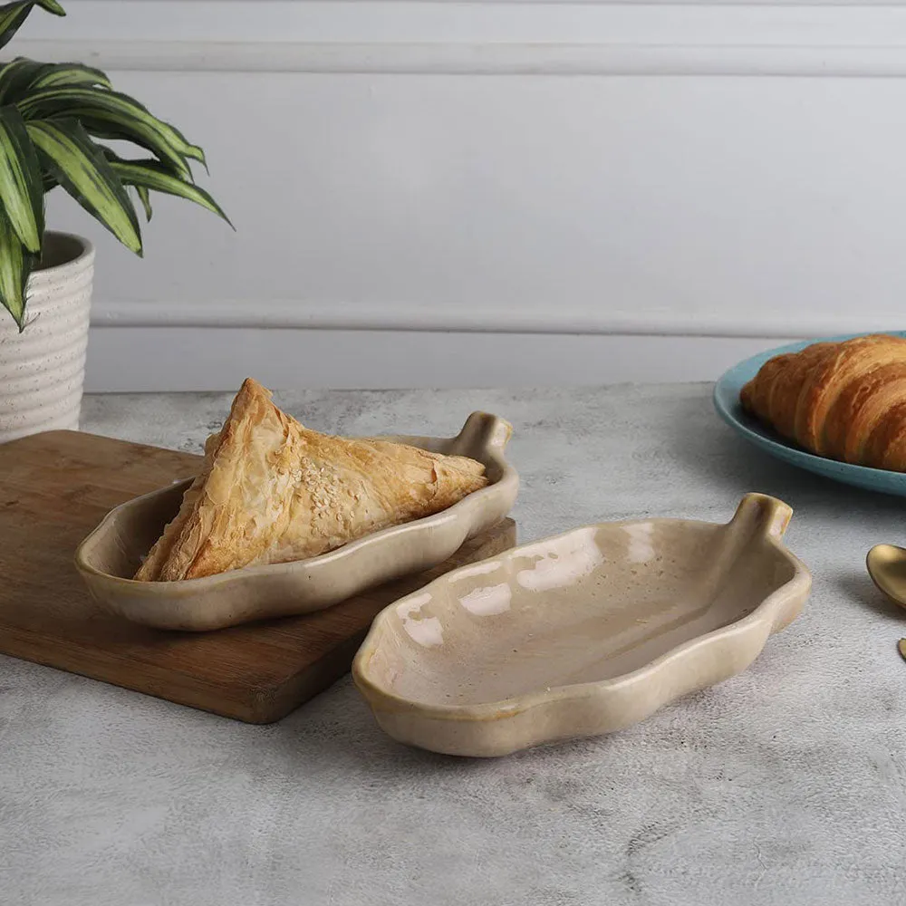 Beige Leaf Pattern Ceramic Snacks Platter Set Of 2