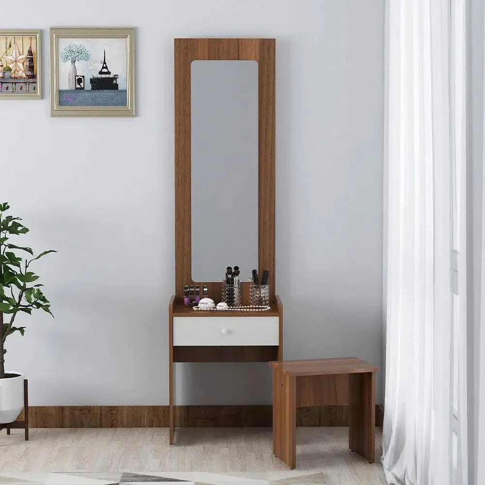 Classic Wooden Eliott Dressing Table WIth a Seaing Stool