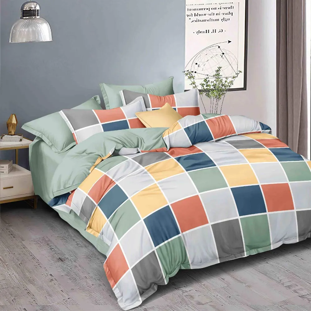 Color Blocked Geometric Print  Double Comforter (Multicolor)