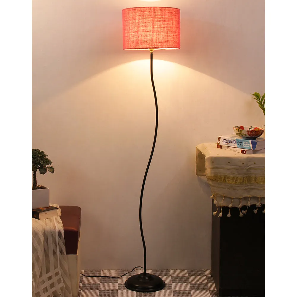 Deigner Wavy Floor Lamp With Drum Shape Jute Shade