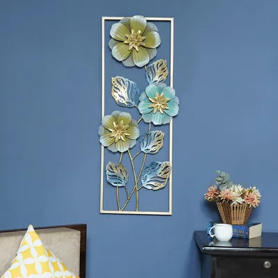 Detailed Designer Metal Floral Pannel