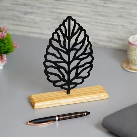 Intricate Carvings Monstera Leaf Metal Table Accent
