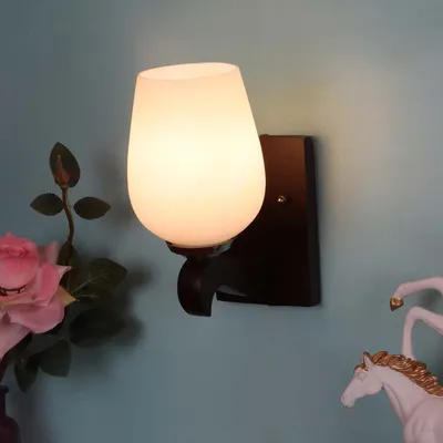 Lantern Motif Wooden Wall Fixture