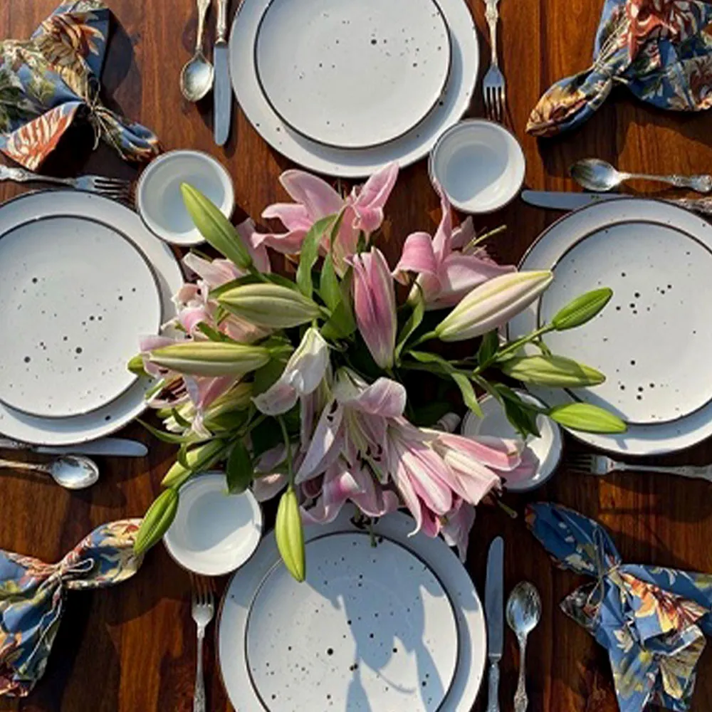 Sparkling White Porcelain Dinner Set Of 27
