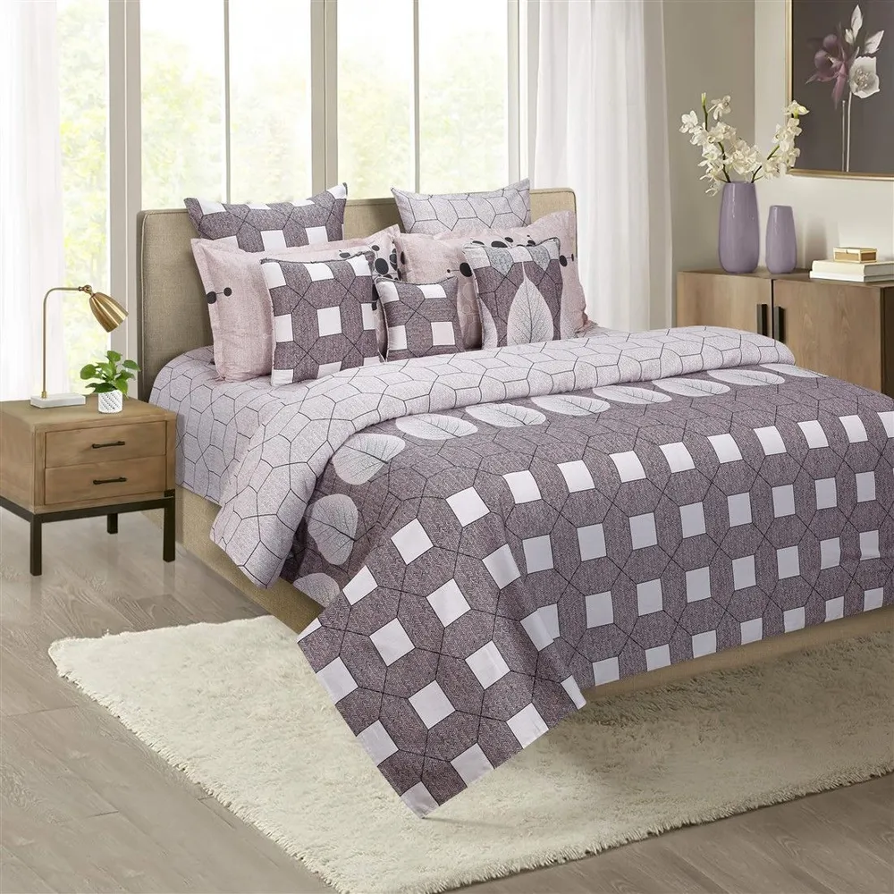 Swayam Dove Geometric Print Zinnia Double Bedsheet with 2 pillow covers