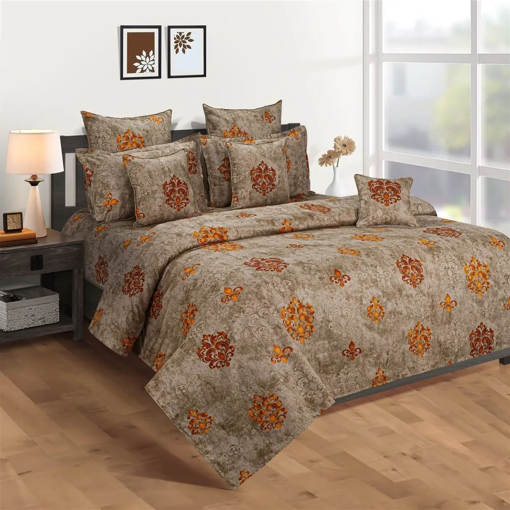 Swayam Medallion Color Print Zinnia Double Bedsheet with 2 pillow covers