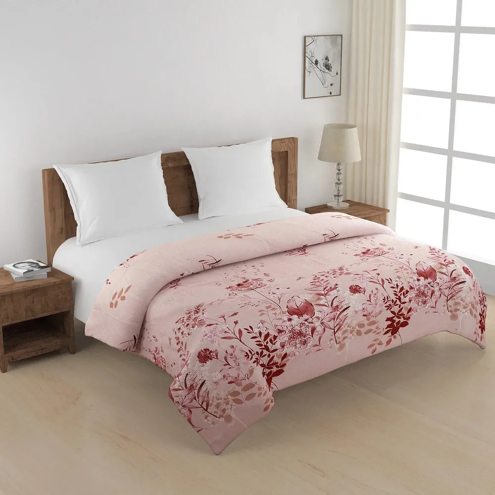 Swayam Pink Minimalist Floral Pattern Blended Cotton Heavy Double Bed Comforter