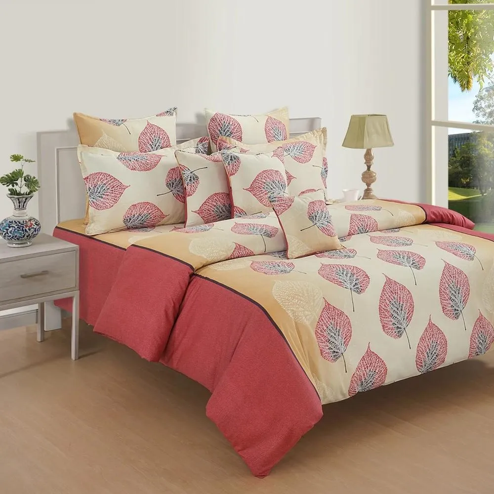 Swayam Sparkle Middle Red Floral Pure Cotton Double Bedsheet