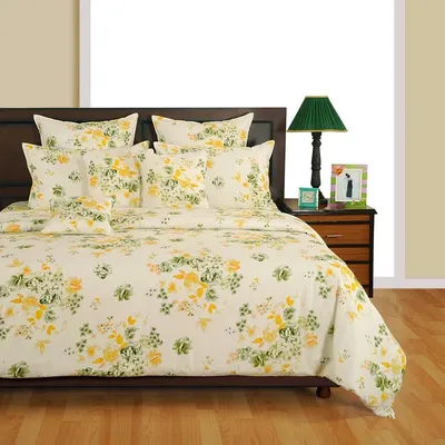 Swayam Veda Floral Off-White Bed comforter