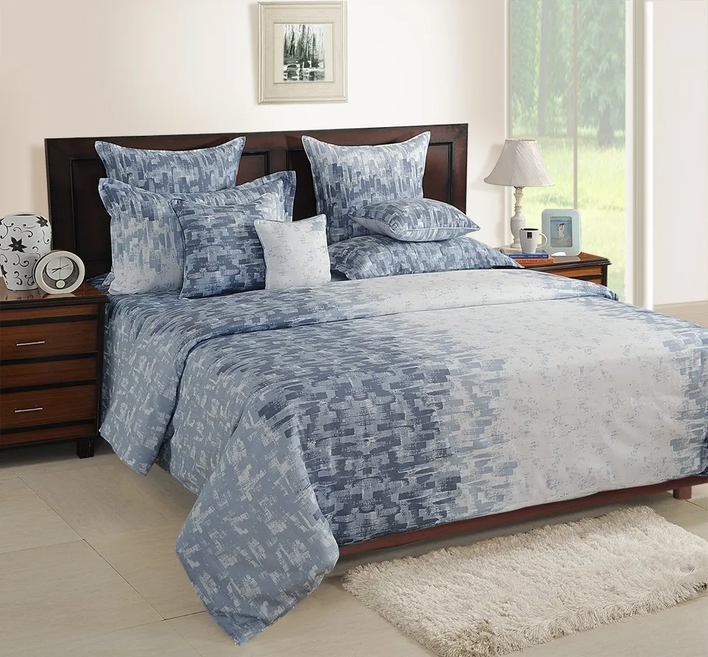Swayam Zinnia Turquoise Floral Cotton Double Fitted Bedsheet